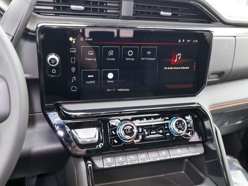 New 2026 GMC Sierra 2500 AT4 image 17