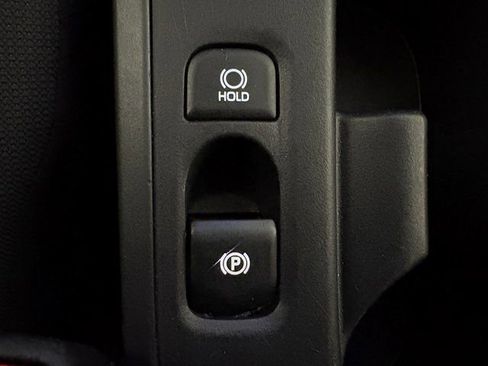 Used 2023 Toyota Corolla LE image 12