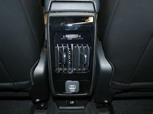 New 2026 Jeep Compass Limited w/ Sun, Sound & Navigation Group image 36