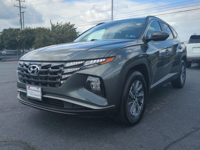 Used 2022 Hyundai Tucson Blue AWD/4WD image 8