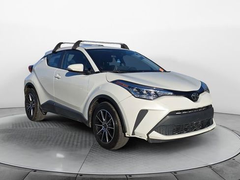 Used 2021 Toyota C-HR LE image 7