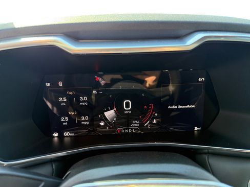 New 2026 GMC Canyon Elevation w/ Convenience Package image 11