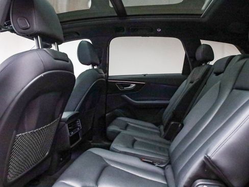 Used 2023 Audi Q7 3.0T Prestige w/ Prestige Package image 20