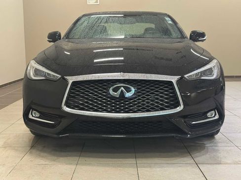 Used 2018 INFINITI Q60 Red Sport 400 w/ Sensory Package 3.0T Sport image 6