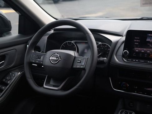 New 2026 Nissan Rogue Dark Armor AWD/4WD image 25