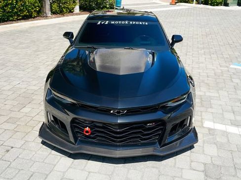 Used 2018 Chevrolet Camaro ZL1 RWD image 5