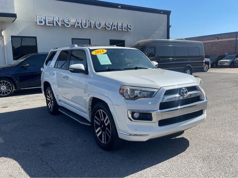 Used 2014 Toyota 4Runner Limited image 4