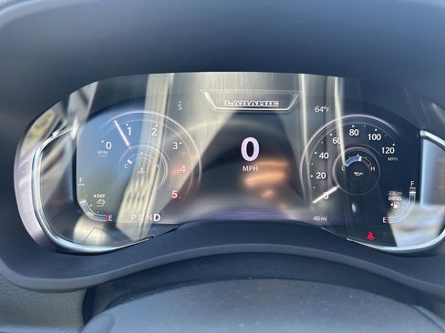 Used 2024 RAM 2500 Laramie w/ Night Edition image 28