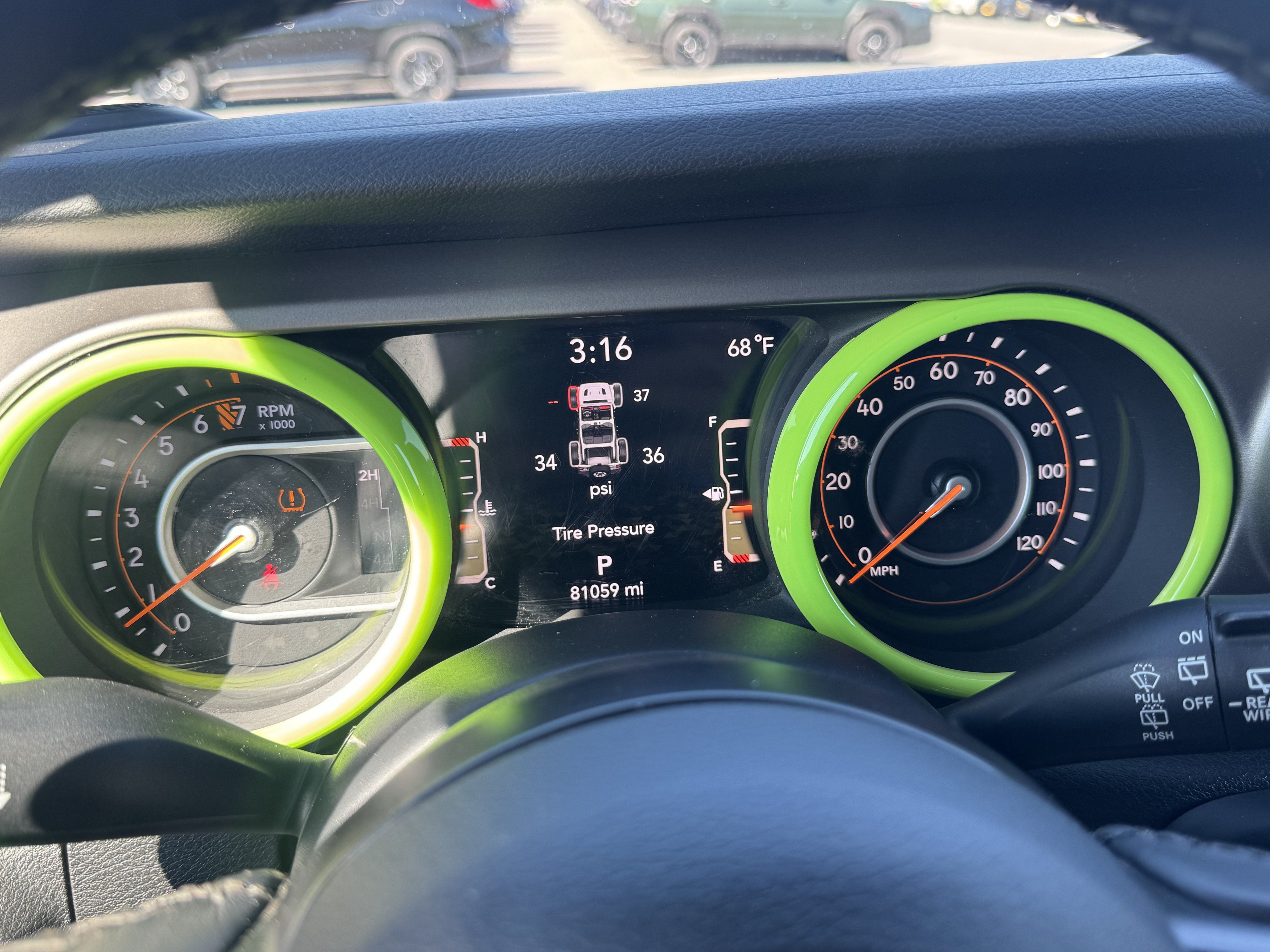 Used 2018 Jeep Wrangler Unlimited Sport S AWD/4WD image 19