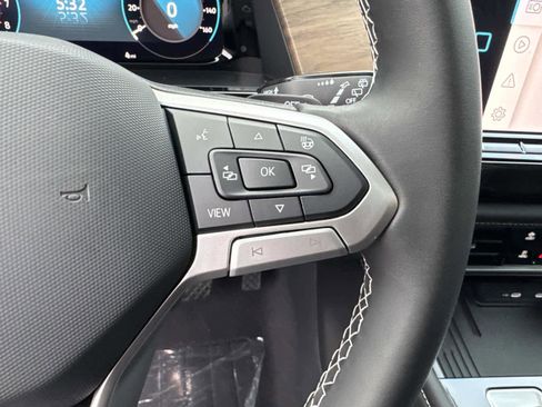 New 2026 Volkswagen Atlas SE image 31