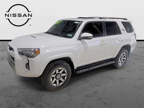 Used 2020 Toyota 4Runner TRD Off-Road Premium w/ Moonroof Package AWD/4WD image 1