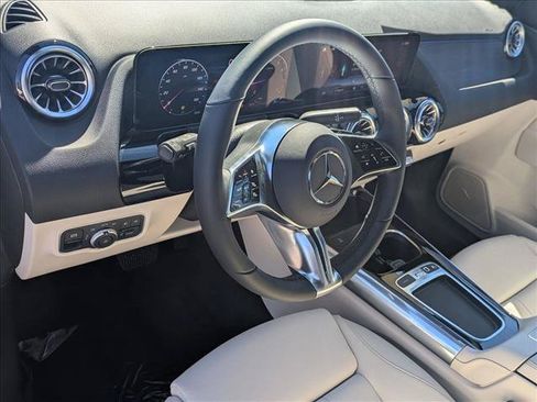 Certified 2026 Mercedes-Benz GLA 250 image 3