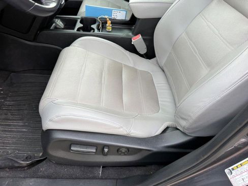 Used 2019 Honda CR-V EX-L image 21
