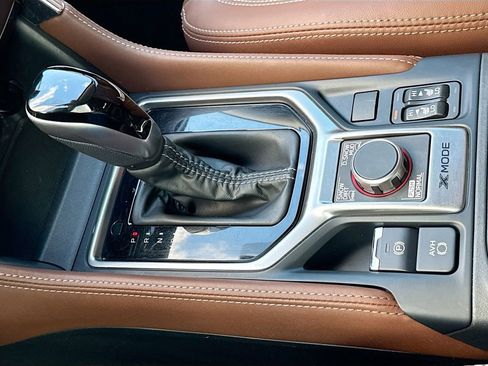 Used 2020 Subaru Forester Touring w/ Popular Package #2 image 20