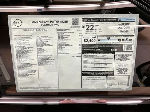 New 2025 Nissan Pathfinder Platinum w/ Lighting Package (N93) AWD/4WD image 38