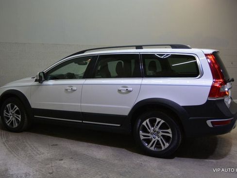 Used 2015 Volvo XC70 T5 Premier image 31
