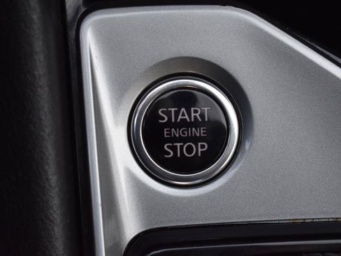 Used 2024 Nissan Altima 2.5 SV image 9