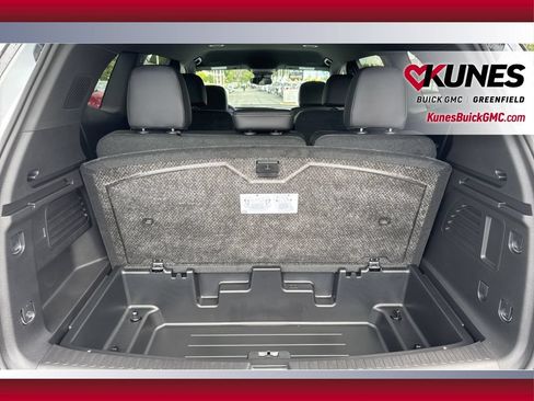 New 2026 Buick Enclave Sport Touring w/ LPO, Floor Liner Package AWD/4WD image 44