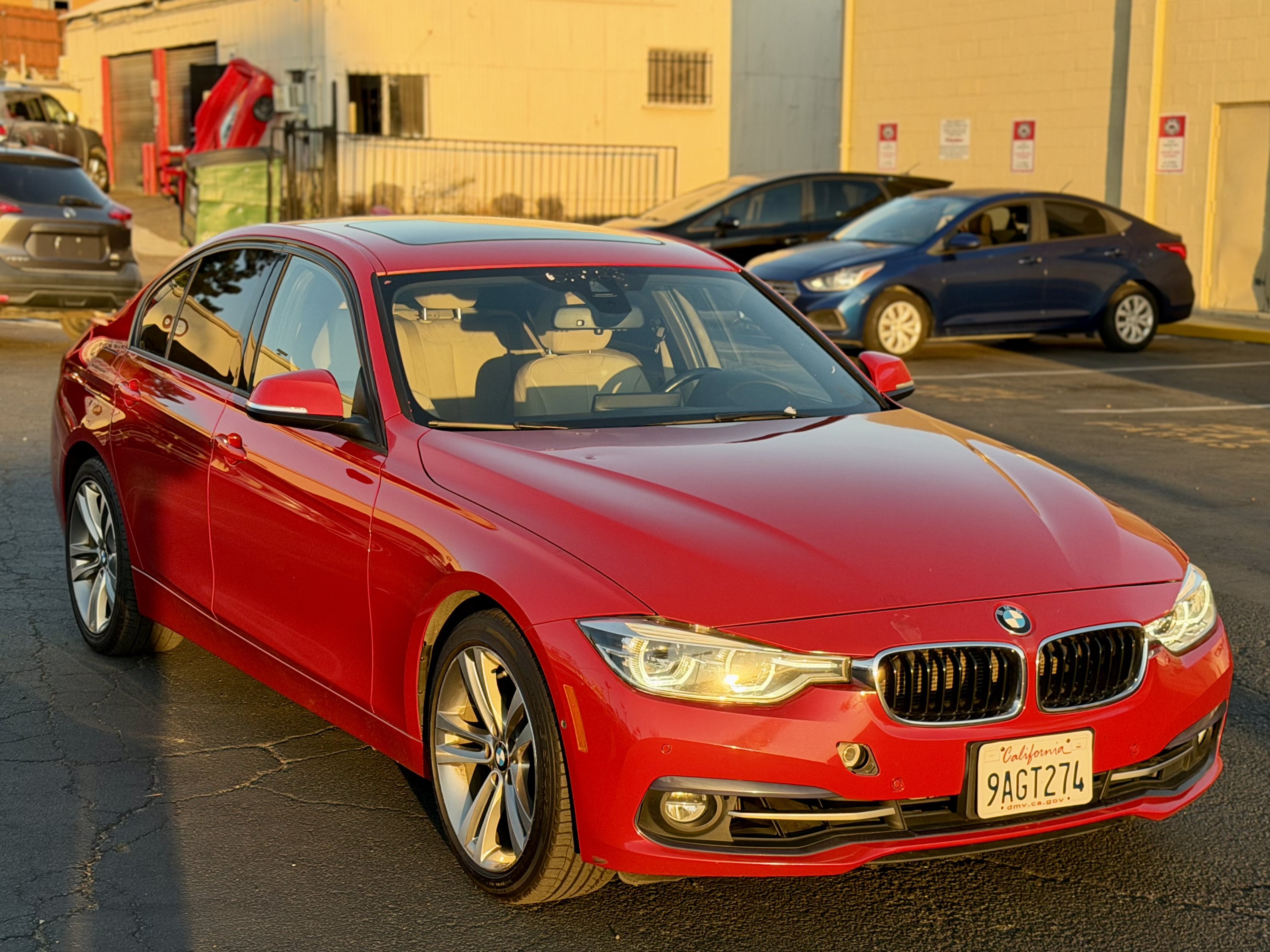 Used 2016 BMW 328i Sedan RWD image 5
