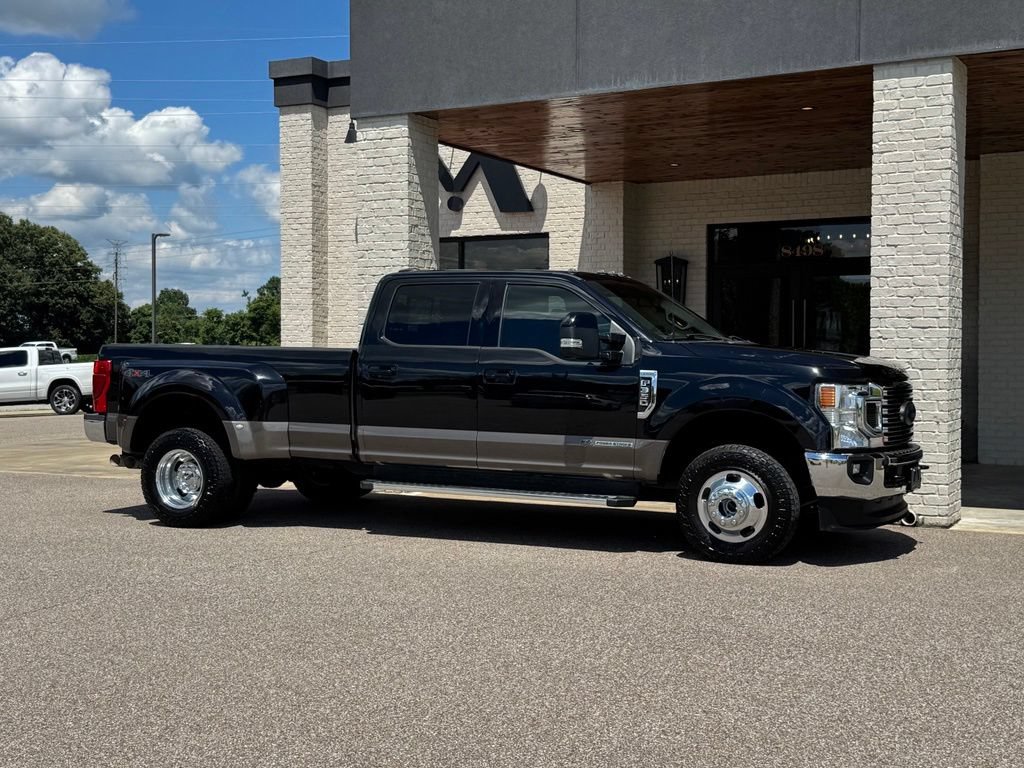 Used 2022 Ford F350 Lariat w/ Lariat Ultimate Package AWD/4WD image 19