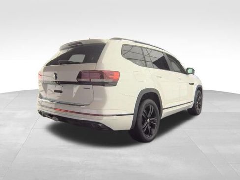 Used 2023 Volkswagen Atlas SEL R-Line AWD/4WD image 4