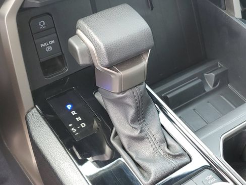 Used 2024 Toyota Tundra SR5 w/ SR5 Convenience Package AWD/4WD image 22