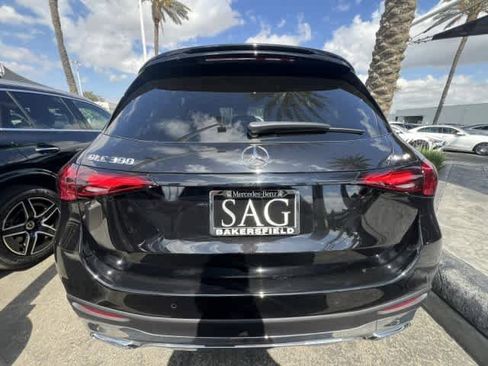 New 2026 Mercedes-Benz GLC 300 4MATIC image 4