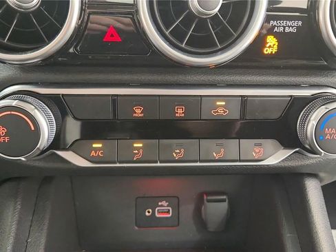 Used 2022 Nissan Sentra S image 30