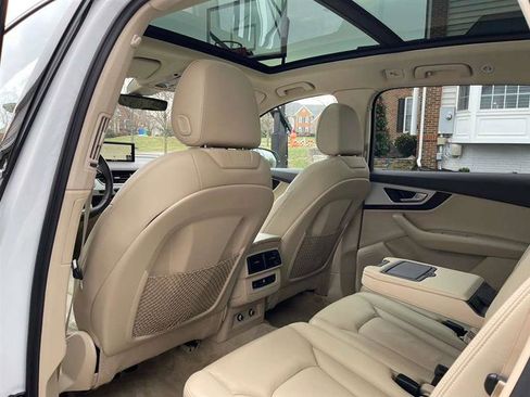 Used 2019 Audi Q7 2.0T Premium Plus w/ Premium Plus Package image 31