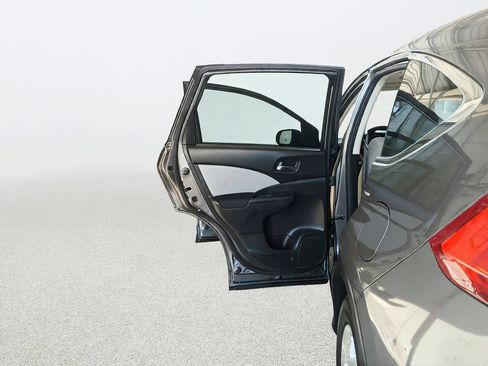 Used 2016 Honda CR-V EX image 29