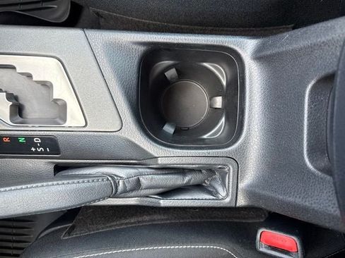 Used 2018 Toyota RAV4 XLE w/ Plus Extra Value Package AWD/4WD image 31