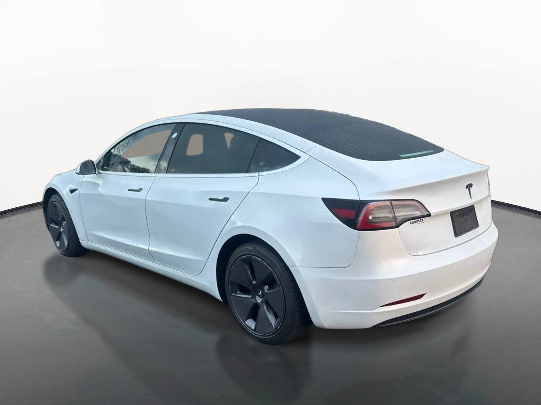 Used 2020 Tesla Model 3 Standard Range Plus RWD image 5