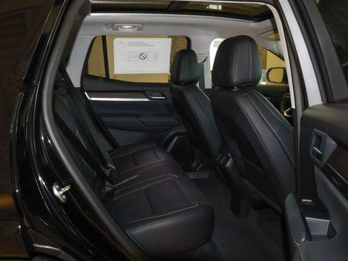 New 2027 GMC Terrain Denali w/ LPO, Floor Liner Package AWD/4WD image 34