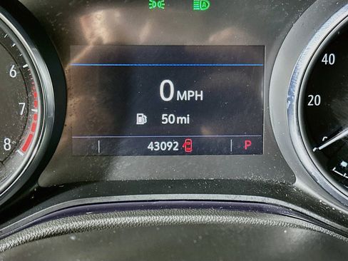 Used 2023 Buick Encore GX Select w/ Experience Buick Package FWD image 19