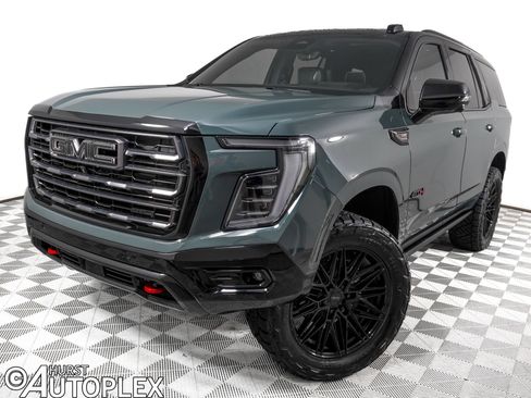 Used 2026 GMC Yukon AT4 Ultimate w/ LPO, Illumination Package AWD/4WD image 1