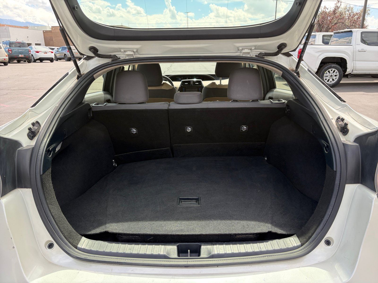 Used 2016 Toyota Prius Two FWD image 25