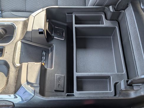 Used 2025 GMC Sierra 1500 Elevation w/ Preferred Package image 24