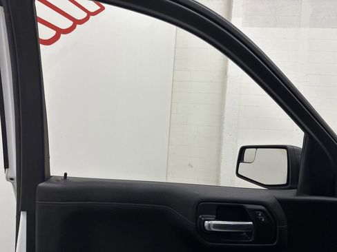 Used 2020 GMC Sierra 1500 Elevation RWD image 34