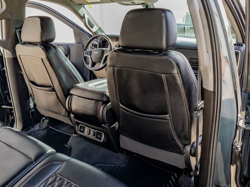 Used 2021 Chevrolet Silverado 1500 LT w/ Texas Edition Plus image 31