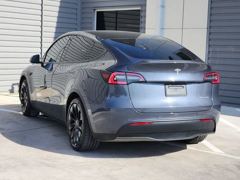 Used 2021 Tesla Model Y Long Range AWD/4WD image 6