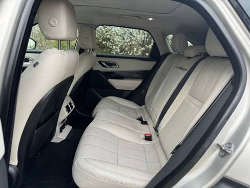 Certified 2019 Land Rover Range Rover Velar S image 12