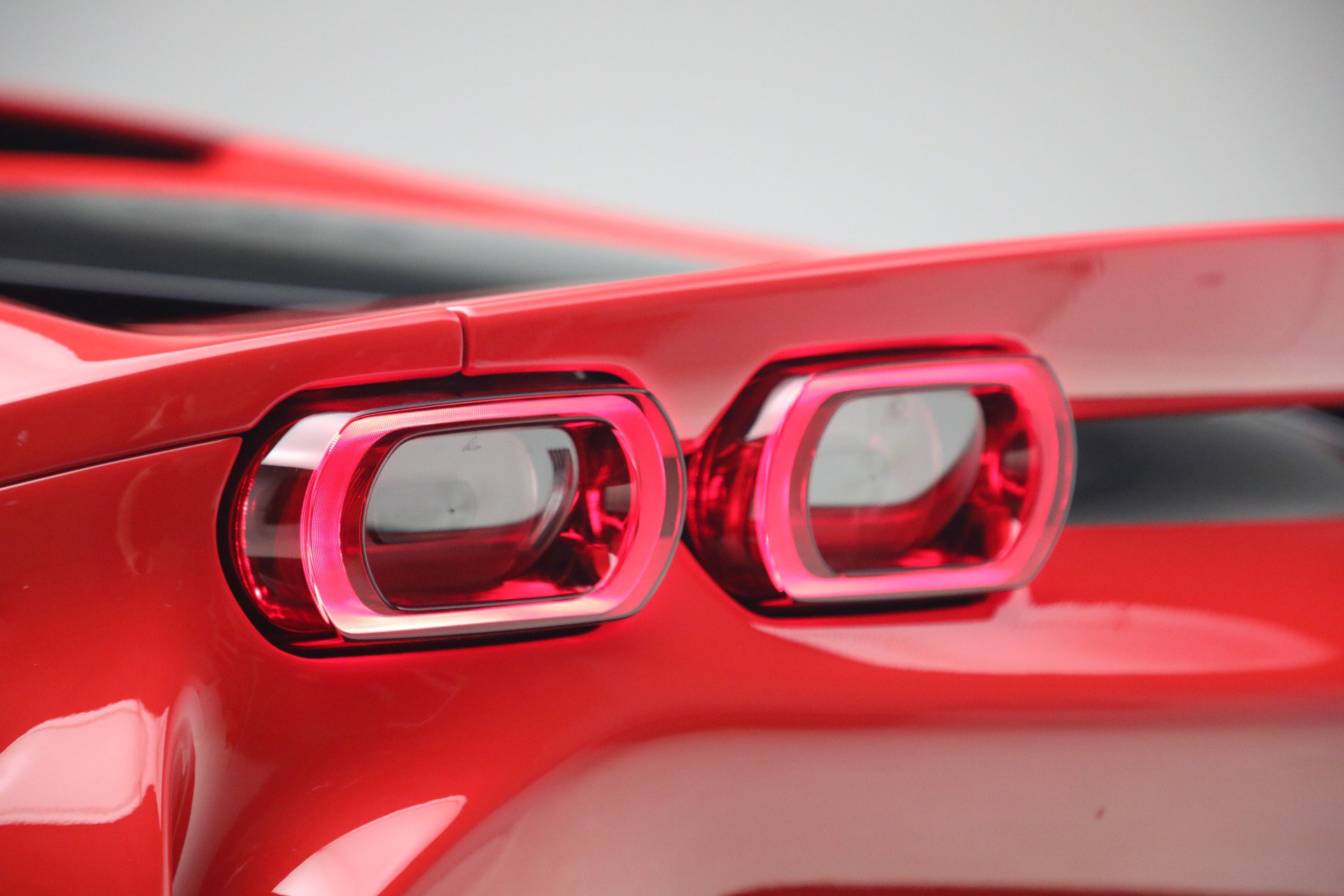 Used 2023 Ferrari SF90 Stradale AWD/4WD image 21