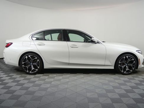 Certified 2025 BMW 330i Sedan image 2