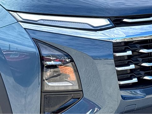 New 2026 Chevrolet Equinox LT w/ Safety and Technology Package image 21