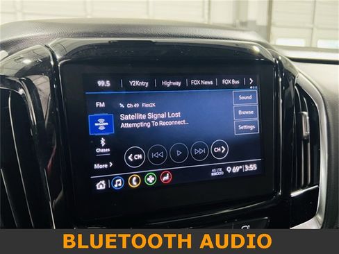 Used 2021 Chevrolet Traverse LT image 6