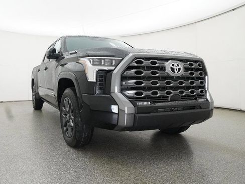 New 2025 Toyota Tundra Platinum AWD/4WD image 17