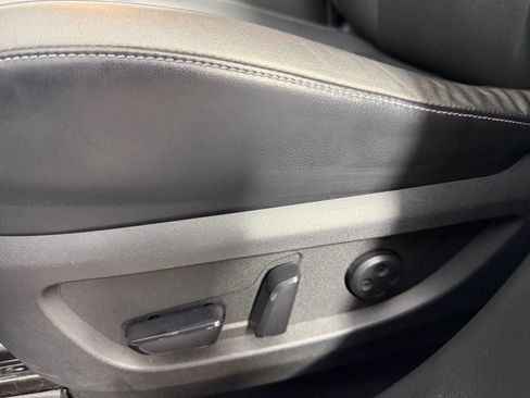 Used 2022 INFINITI QX50 Essential image 24