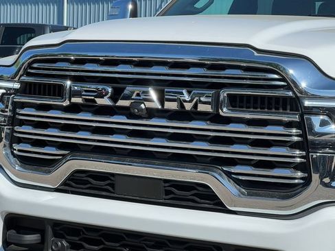 Used 2026 RAM 3500 Limited AWD/4WD image 54