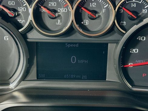 Used 2020 Chevrolet Silverado 1500 LT Trail Boss image 6