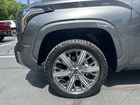 Used 2024 Toyota Tundra Capstone AWD/4WD image 21